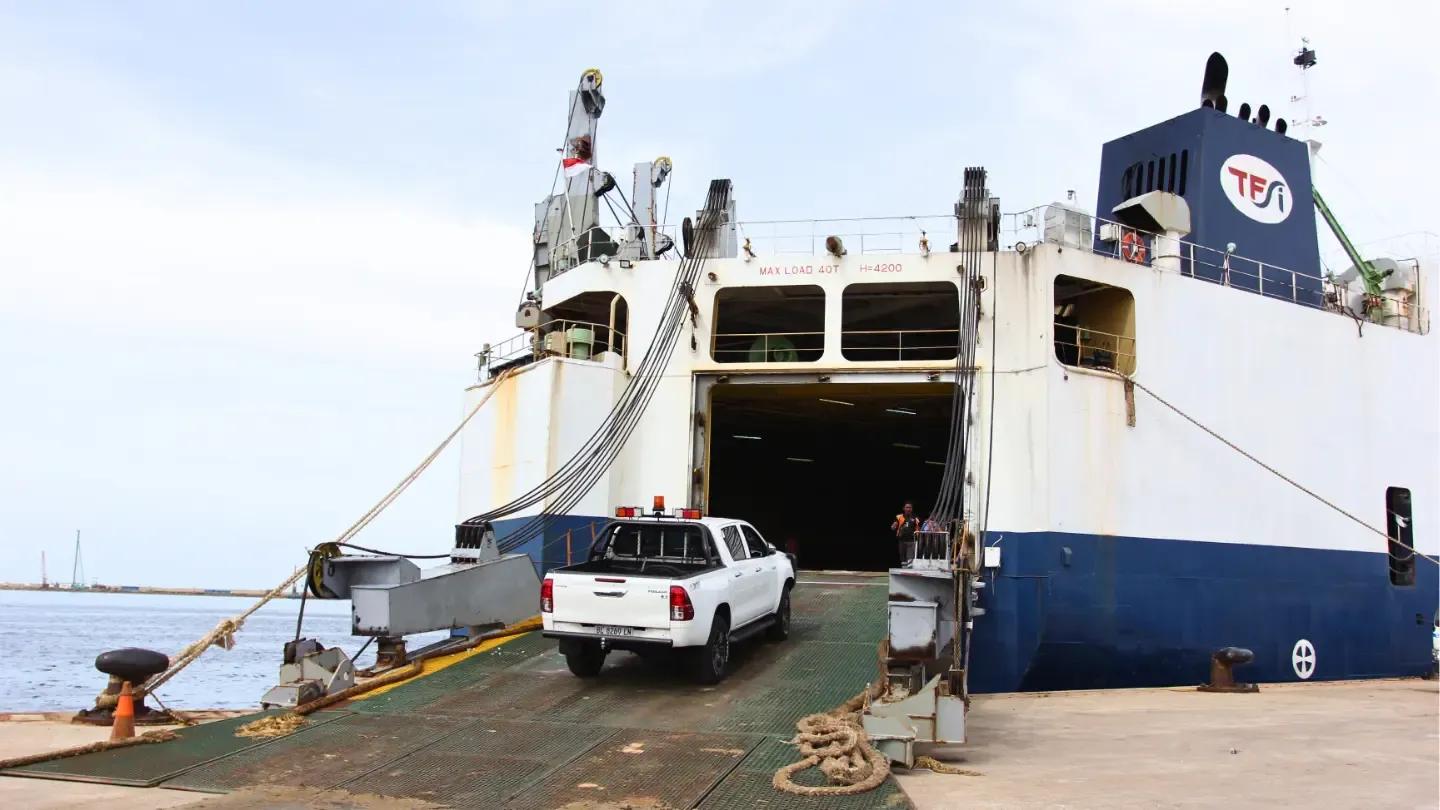 Perbedaan Jasa Logistik dan Freight Forwarding