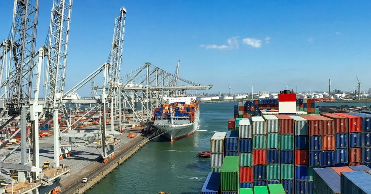 sub service Freight Forwarding Internasional